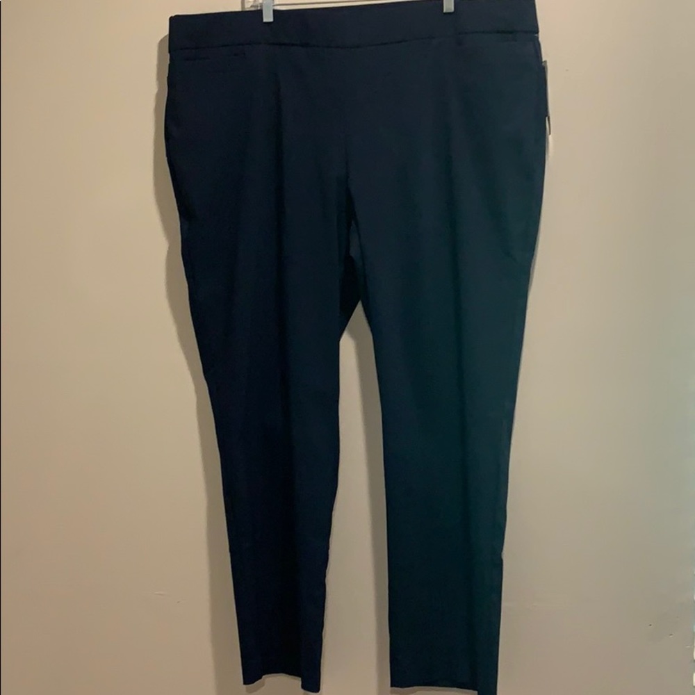 (NWT)- KIM ROGERS CURVY SUPER STRETCH PANT💖